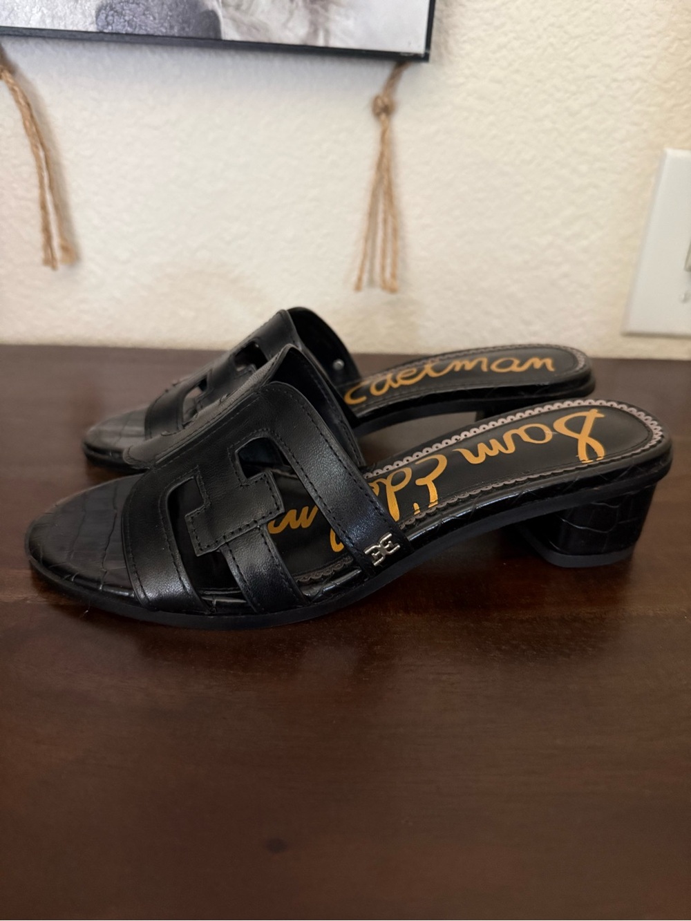Sam Edelman Black Cutout Slide Mules - Picture 2 of 4